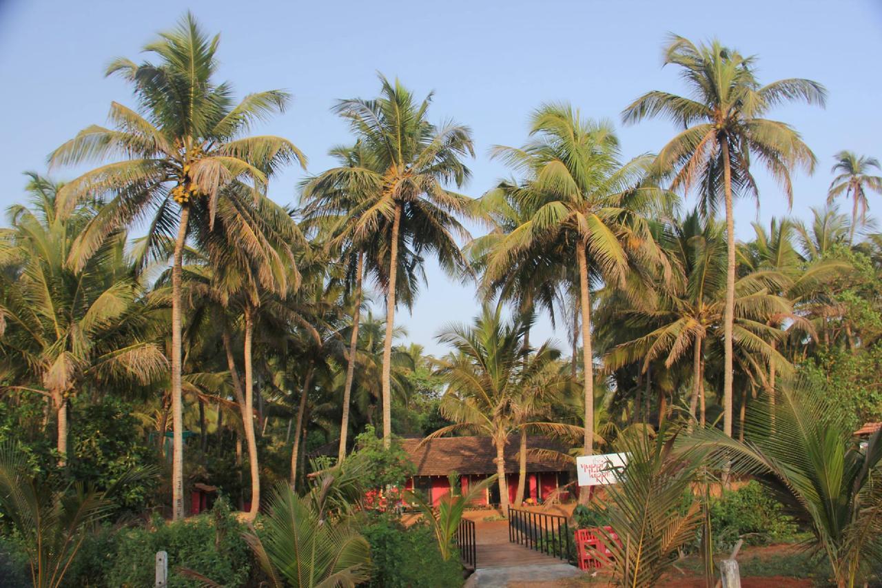 The Yuppi Hippi Female Hostel Anjuna Bagian luar foto